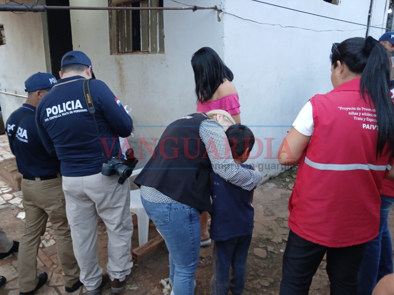 Allanan viviendas y rescatan a un menor en situación de vulnerabilidad